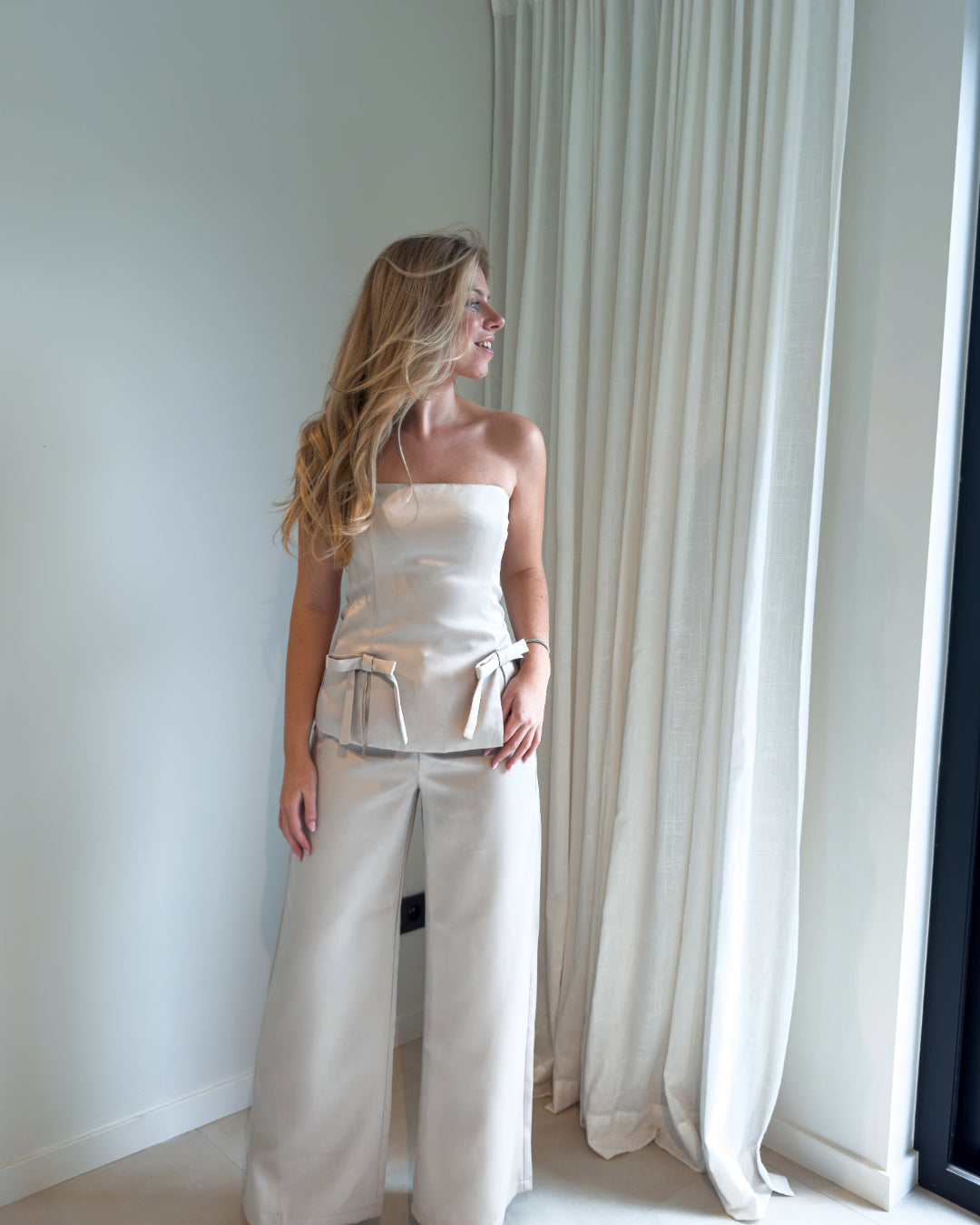 The Céleste Ensemble – Champagne Glow