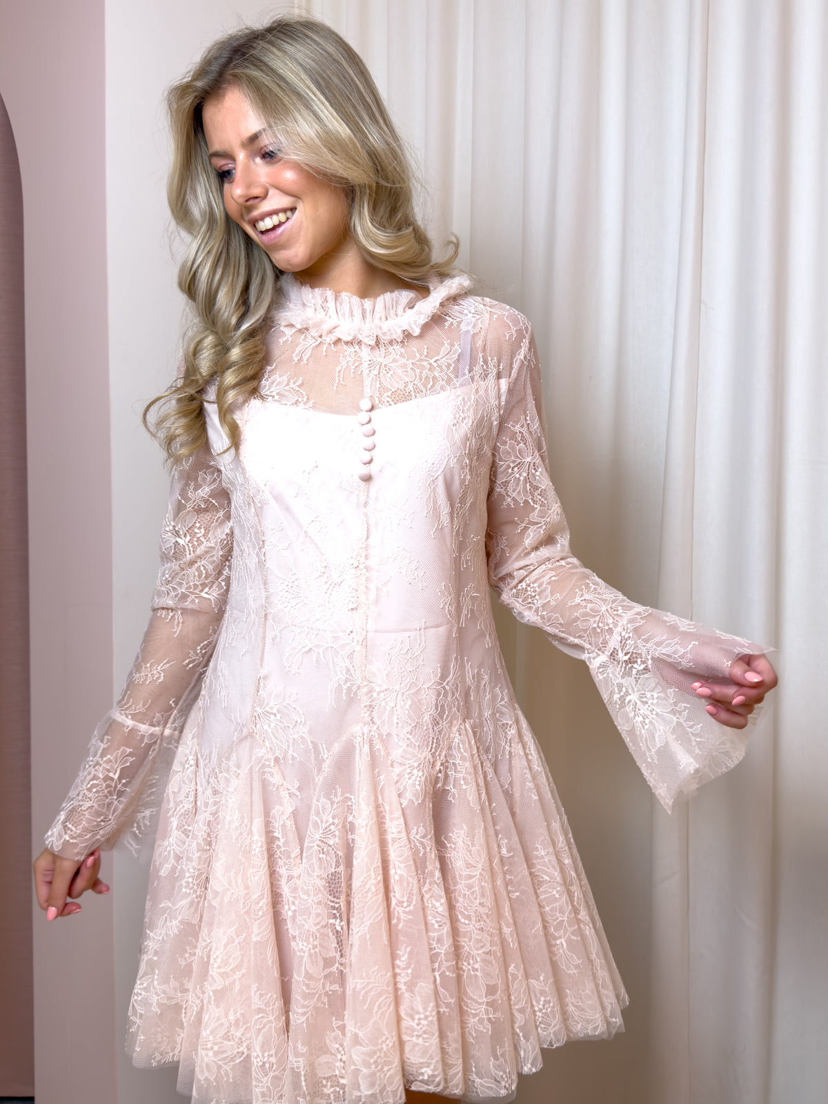 SOFT PINK LACE DRESS
