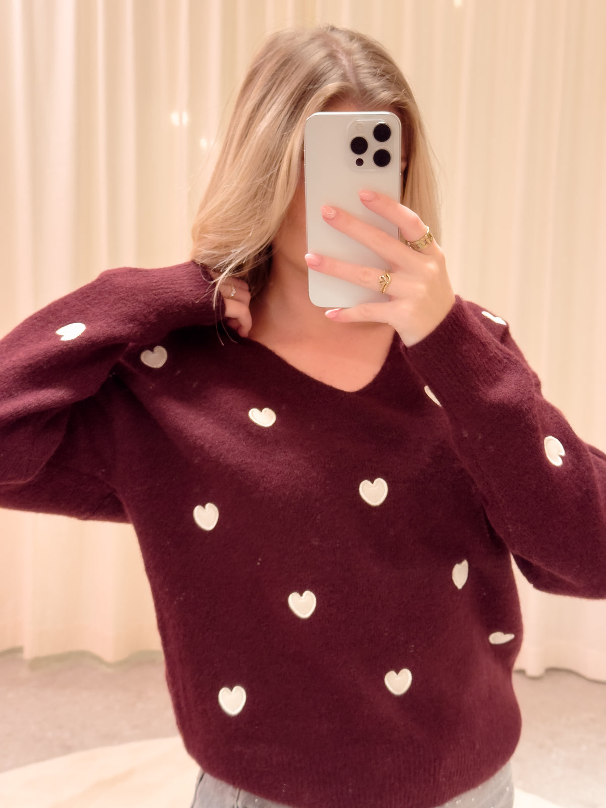 The Amora Sweater - Burgundy Charm